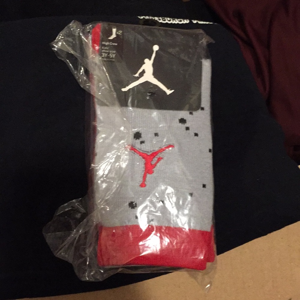 JORDAN KIDS 3Y - 5Y SOCKS GRAY / RED